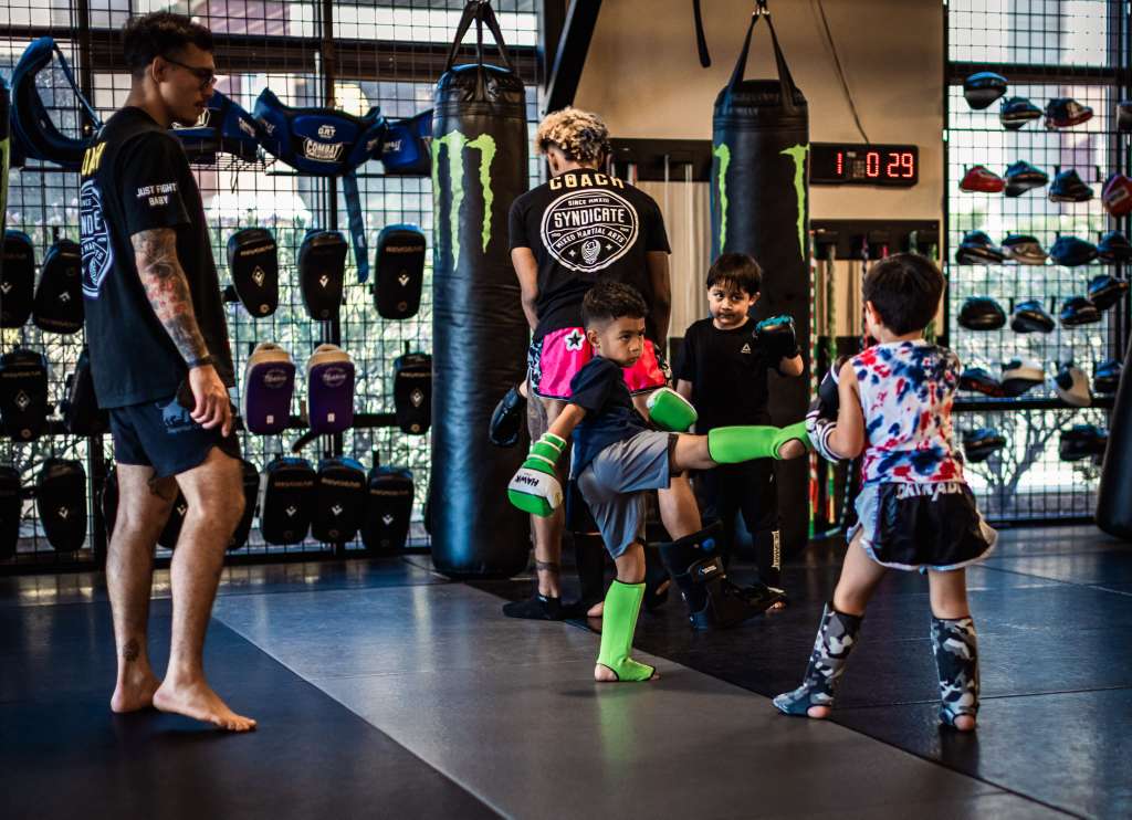 Muay Thai training at Run it Training Programs