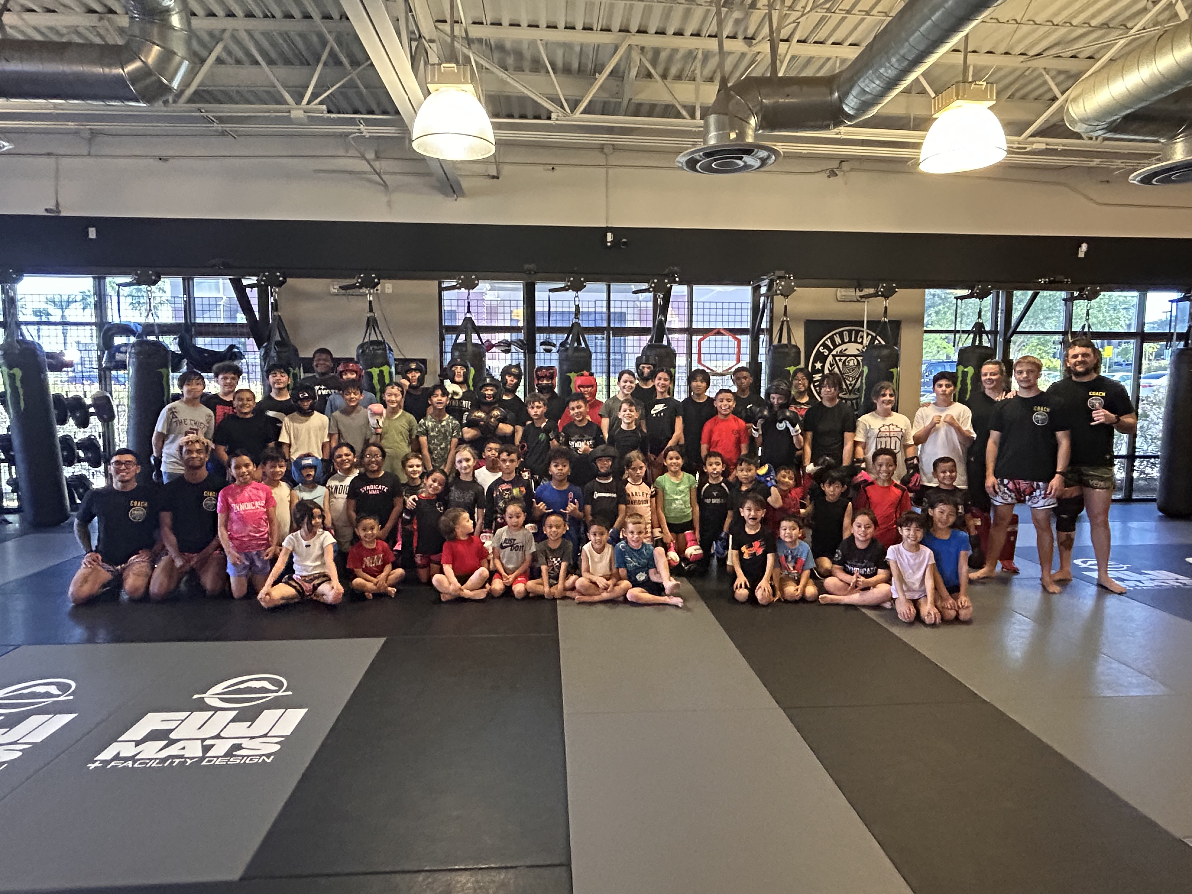 Large kids Muay Thai class group photo